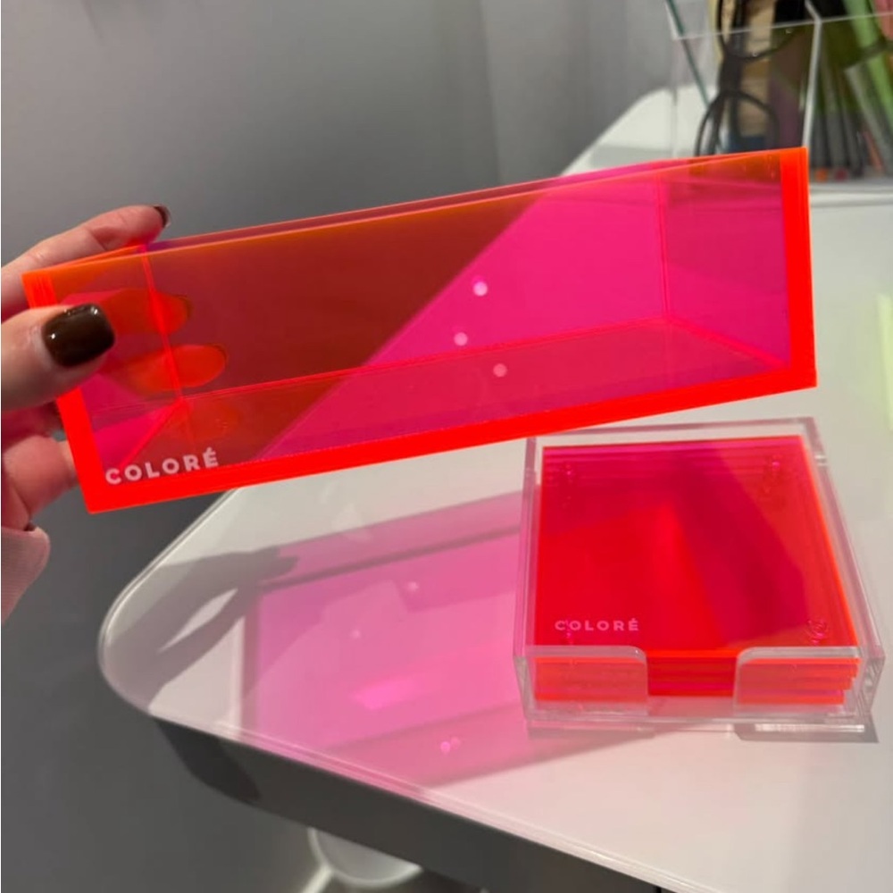 Coloré Home Neon Pink Acrylic Tray and Coasters
